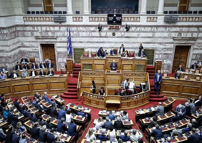 Απέχει από την ψηφοφορία για τον Παπαγγελόπουλο το ΚΚΕ