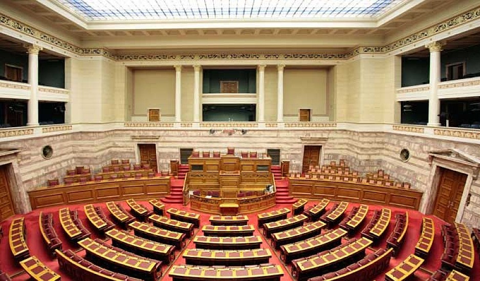 Στα μπλε η Βουλή τιμώντας την Ευρωπαϊκή Ημέρα Ευαισθητοποίησης για τη Δυσλεξία