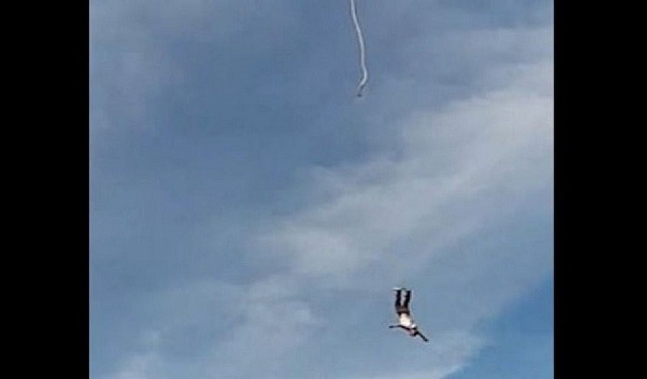 Σοκαριστικό ατύχημα: Έκανε bungee jumping, κόπηκε το σκοινί και έπεσε στο κενό