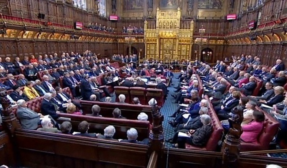 Brexit: Το Κοινοβούλιο ενέκρινε τη συμφωνία αποχώρησης