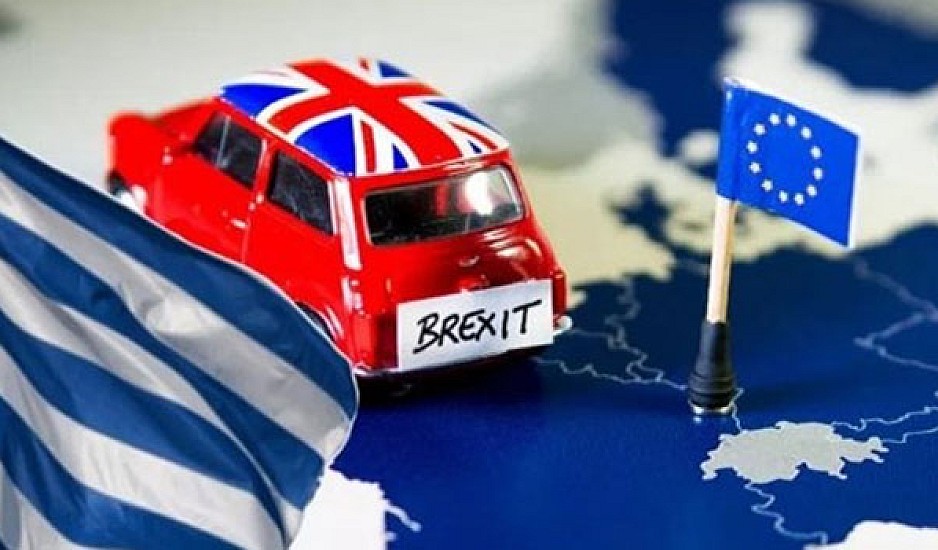 Brexit: Δικαίωμα διαμονής στην Ελλάδα θεμελιώνουν οι Βρετανοί πολίτες