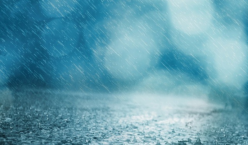 Ισχυρές βροχοπτώσεις στην Αττική – Πώς θα εξελιχθεί η κακοκαιρία τις επόμενες ώρες