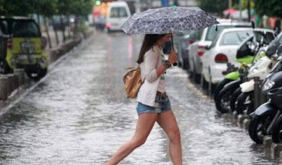 ΕΜΥ: Πιθανότητα για μεγάλα ύψη βροχής στην Αθήνα και άλλες περιοχές τη Δευτέρα