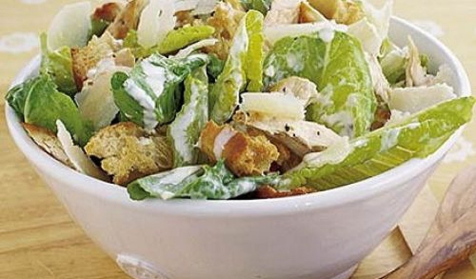Η κλασσική συνταγή για Caesar's salad