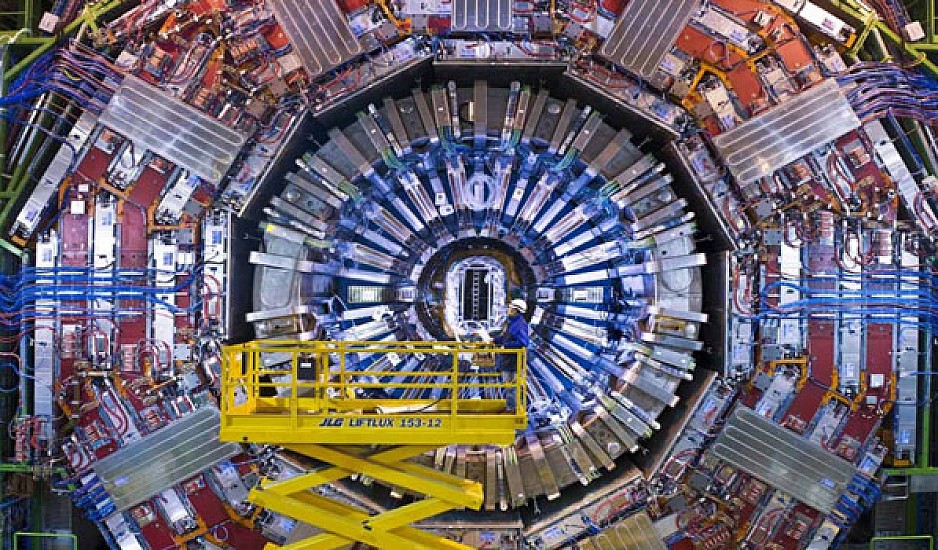 CERN: Ετοιμάζει το μεγαλύτερο επιστημονικό πείραμα στον κόσμο