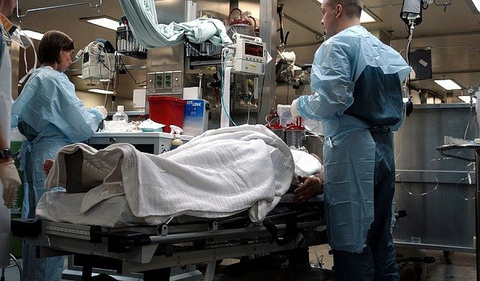 Κορoνοϊός: Έσπασαν ρεκόρ οι εισαγωγές στα νοσοκομεία - Αυξημένες και οι νοσηλείες