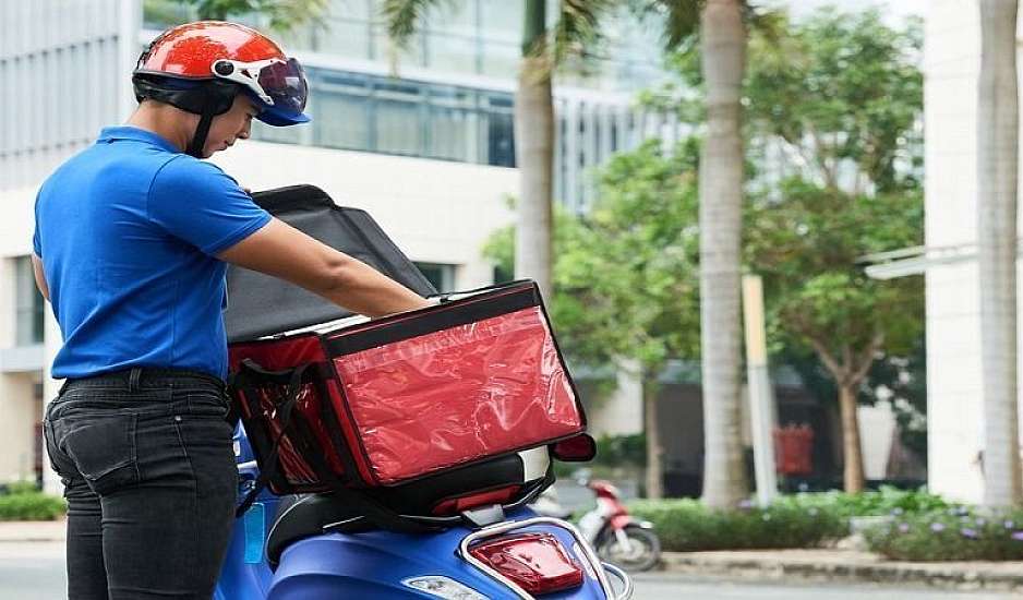 Χανιά: Επίθεση με τσεκούρι δέχθηκε 35χρονος ντελιβεράς