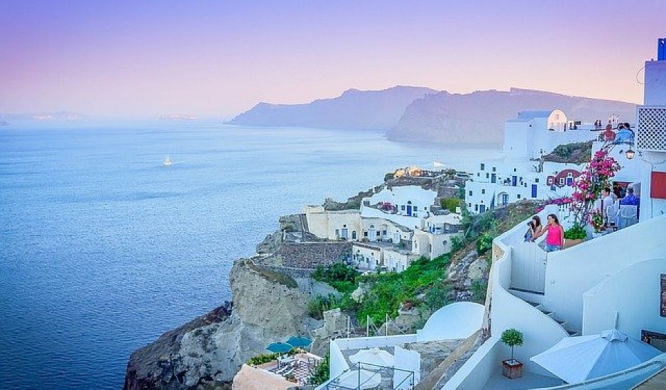 TUI: Η Ελλάδα ξεκινάει τη νέα σεζόν με τον αέρα του περασμένου καλοκαιριού