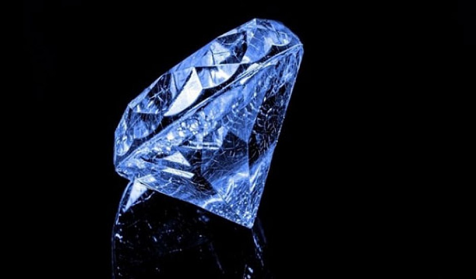Διαρρήκτης στον Βόλο έκλεψε διαμάντι αξίας 500.000 ευρώ μέσα από σπίτι