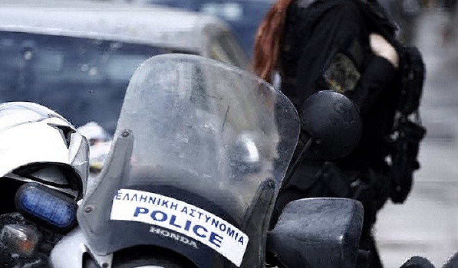 Αλεξανδρούπολη: Προσπάθησε να παρασύρει με Ι.Χ. αστυνομικούς της ομάδας ΔΙΑΣ