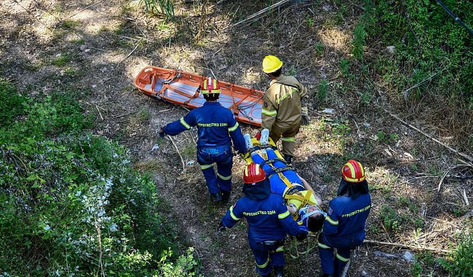 Τραγωδία στη Λευκάδα: Σε απόσταση 50 μέτρων ο ένας από τον άλλον εντοπίστηκαν νεκροί οι δύο ηλικιωμένοι