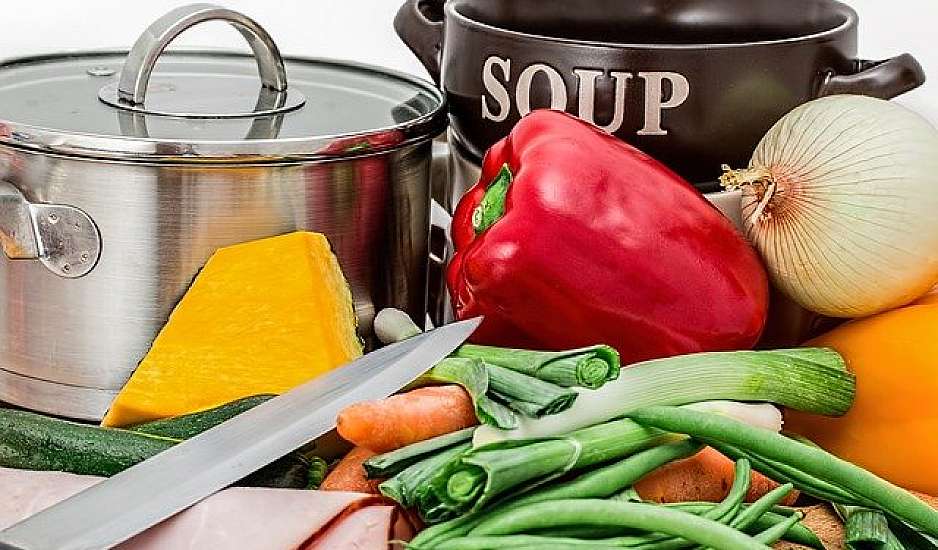 Οι 10 τροφές που καίνε λίπος όπως το Ozempic – Τι αποκαλύπτει ειδικός διατροφής