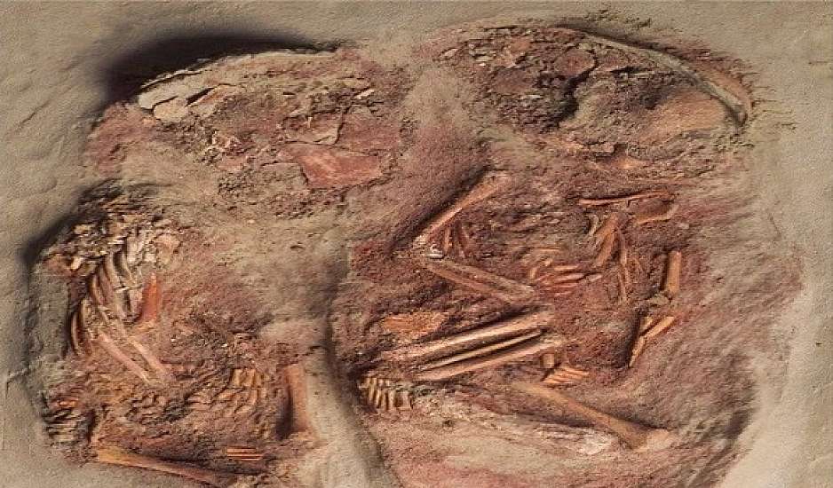 Ανακαλύφθηκε τάφος 31.000 ετών με τα αρχαιότερα πανομοιότυπα δίδυμα στον κόσμο