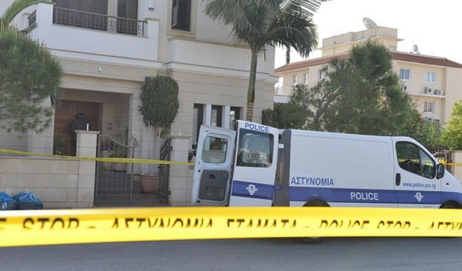 Δολοφονία στην Κηφισιά: Βρέθηκαν όπλα και σπαθιά στο σπίτι του δράστη – Συγκλονιστικές μαρτυρίες