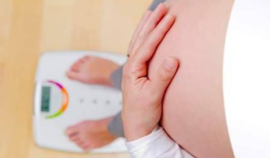 Παχυσαρκία: Αυξημένος κίνδυνος για τις κόρες των παχύσαρκων γυναικών