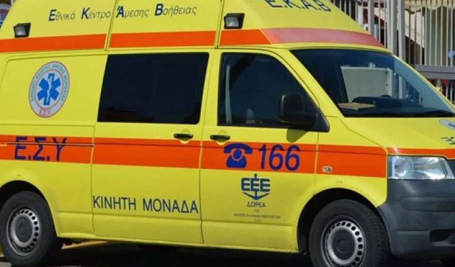 Πάτρα: Τροχαίο στο κέντρο της πόλης – Στο νοσοκομείο μία γυναίκα