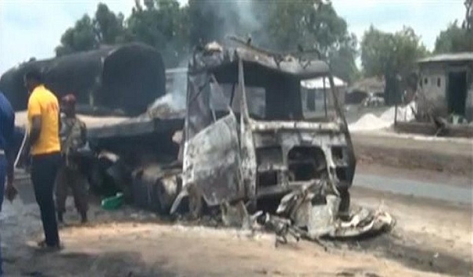 Έκρηξη βυτιοφόρου με τουλάχιστον 10 νεκρούς στην Ουγκάντα