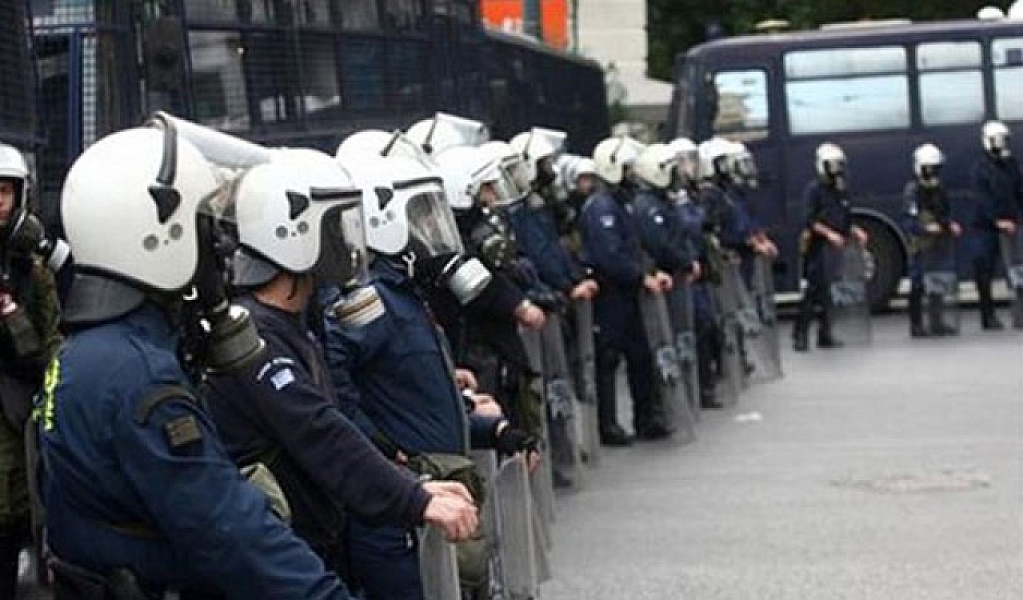 Eπί ποδός η ΕΛΑΣ ενόψει Πολυτεχνείου: 5.000 αστυνομικοί, έκτακτες κυκλοφοριακές ρυθμίσεις