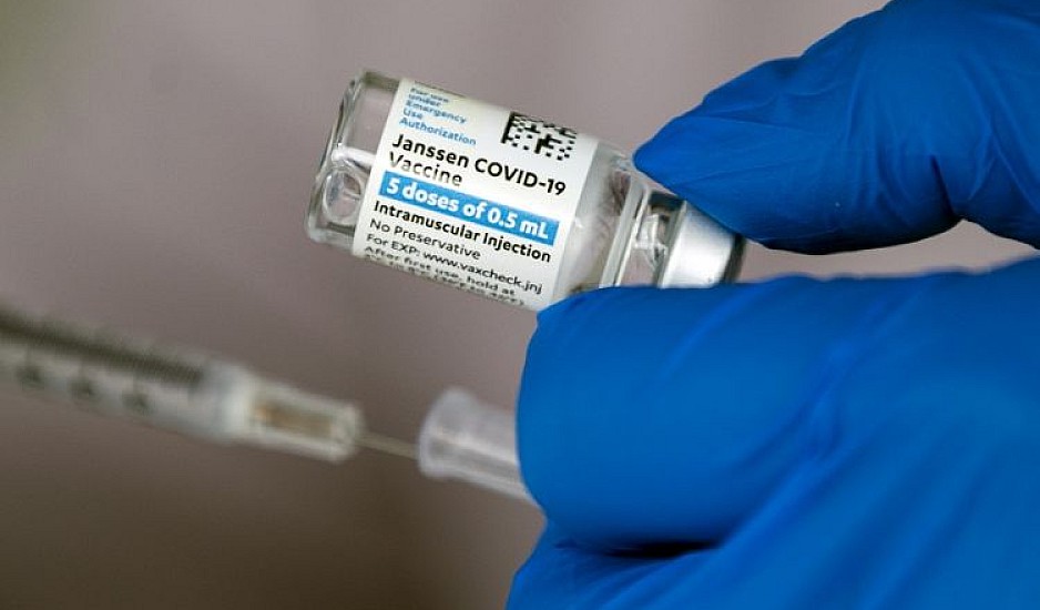 Εμβολιασμοί κατ' οίκον: Ξεκινούν 6 Ιουλίου από την Κρήτη. Τι προβλέπεται