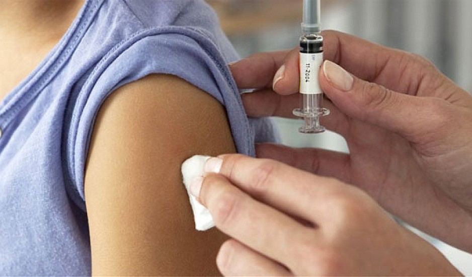 ΠΙΣ: Ανάγκη για άμεσο αντιγριπικό εμβολιασμό – Ποιους αφορά