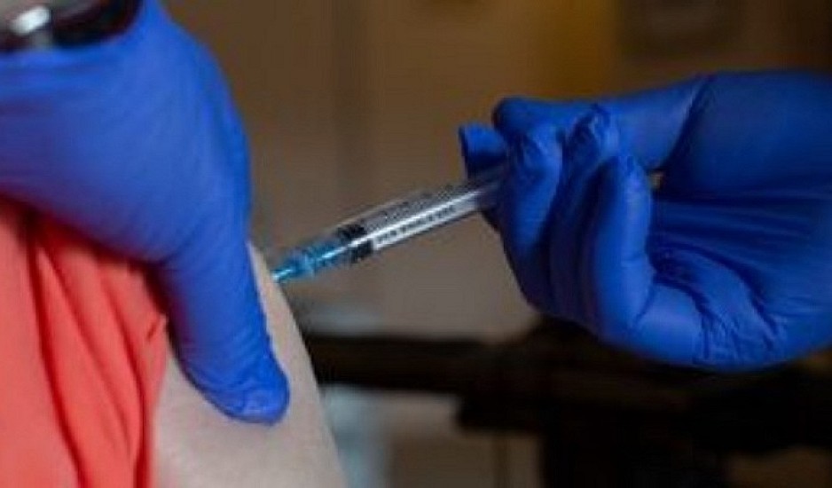 Ο εμβολιασμός μειώνει τον κίνδυνο μακρόχρονης Covid-19