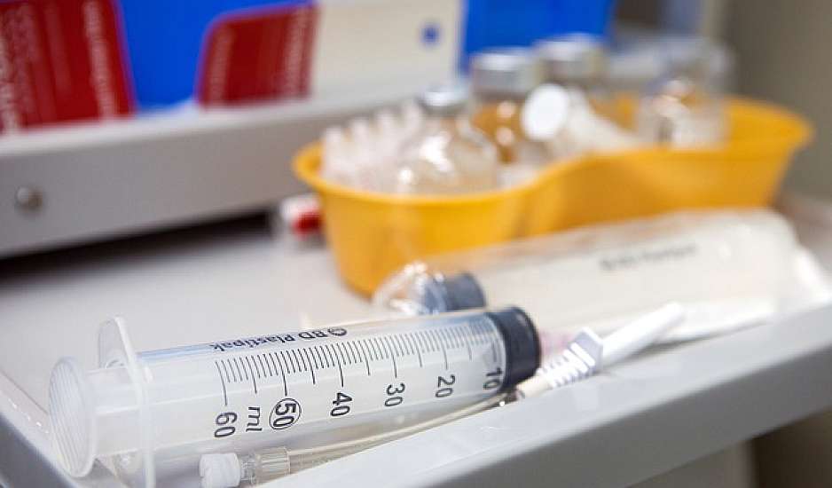 Ισπανία: Ξεκινά κλινικές δοκιμές του πρώτου εμβολίου της κατά της Covid-19