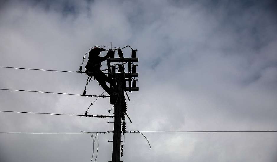 Τρεις προσαγωγές για τον ακαριαίο θάνατο 3 εργατών από 20.000 volt στην Ερέτριια