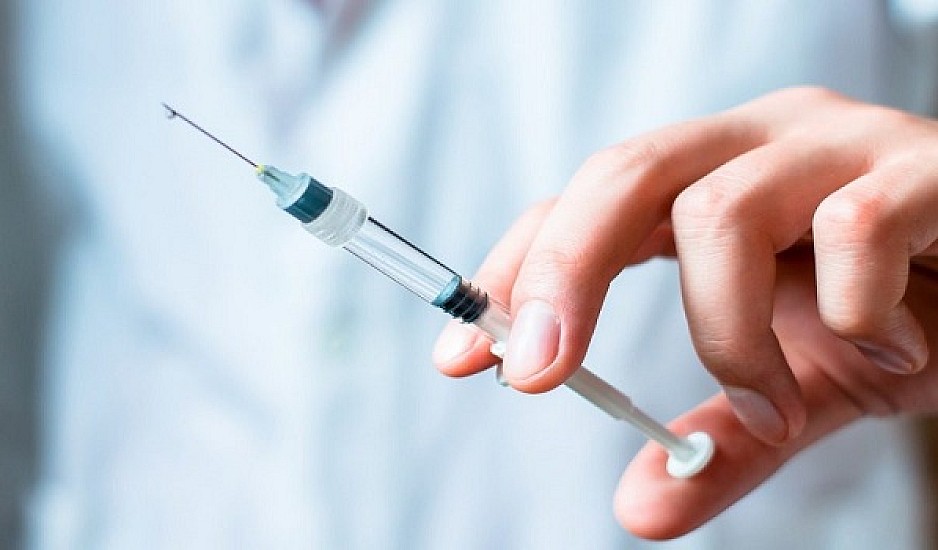 Φοβάστε τις βελόνες; Πώς να ξεπεράσετε τη φοβία σας για να εμβολιασθείτε