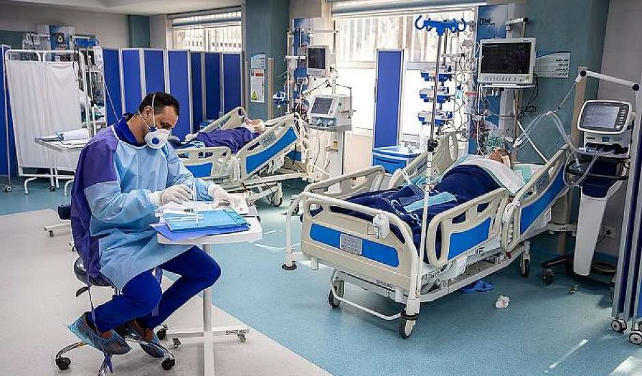 Πάτρα: Δίνει μάχη για την ζωή του μετά από πτώση μαρμάρου πολυκατοικίας στο κεφάλι του