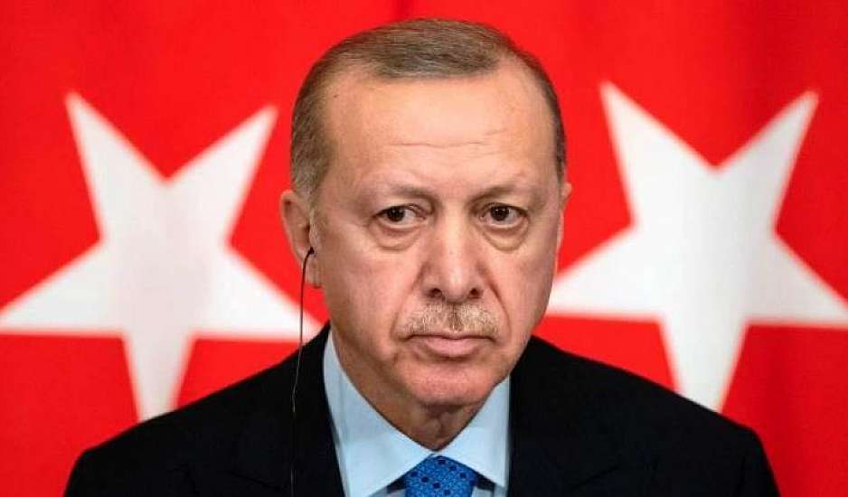 Ερντογάν: Μήνυμα συνεργασίας στην Αθήνα μετά τη μετατροπή σε τζαμί της Μονής της Χώρας