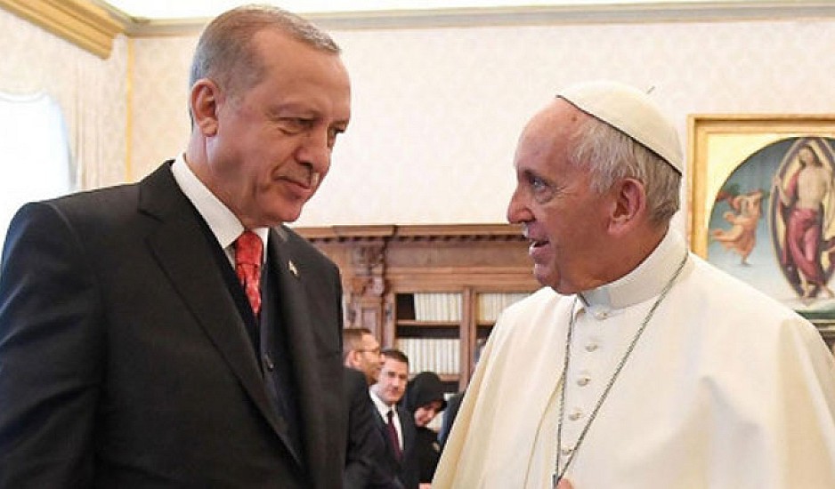Ο Ερντογάν κάλεσε τον Πάπα Φραγκίσκο στην προσευχή της Παρασκευής στην Αγιά Σοφιά