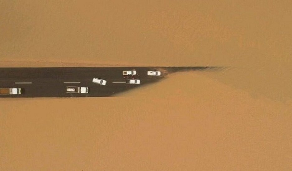 Εικόνες Αποκάλυψης στη Σαουδική Αραβία, πλημμύρισε η έρημος