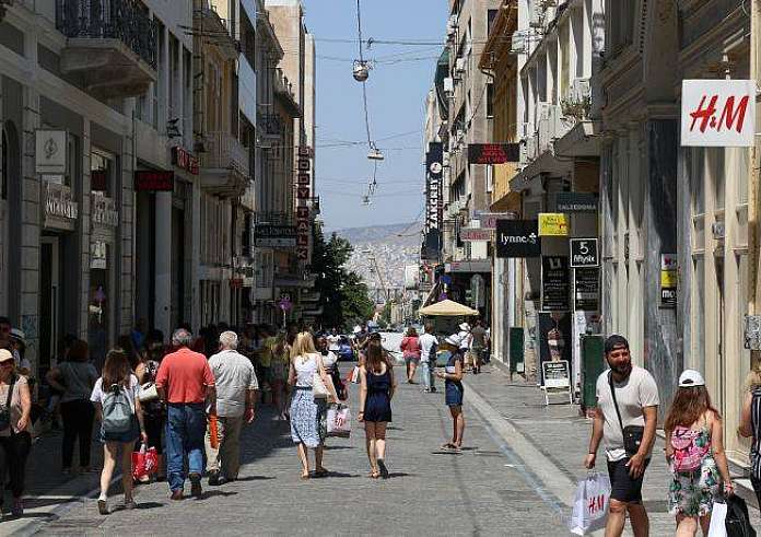 Θερινές εκπτώσεις: Ανοιχτά τα εμπορικά καταστήματα σήμερα Κυριακή 16 Ιουλίου