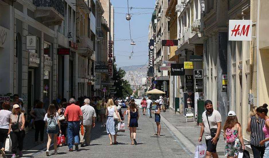 Θερινές εκπτώσεις: Ανοιχτά τα εμπορικά καταστήματα σήμερα Κυριακή 16 Ιουλίου