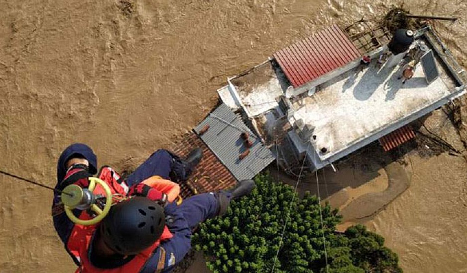 Εύβοια: Και τέταρτος νεκρός από τις πλημμύρες, ανάμεσα τους και ένα βρέφος – Στην περιοχή ο Χαρδαλιάς