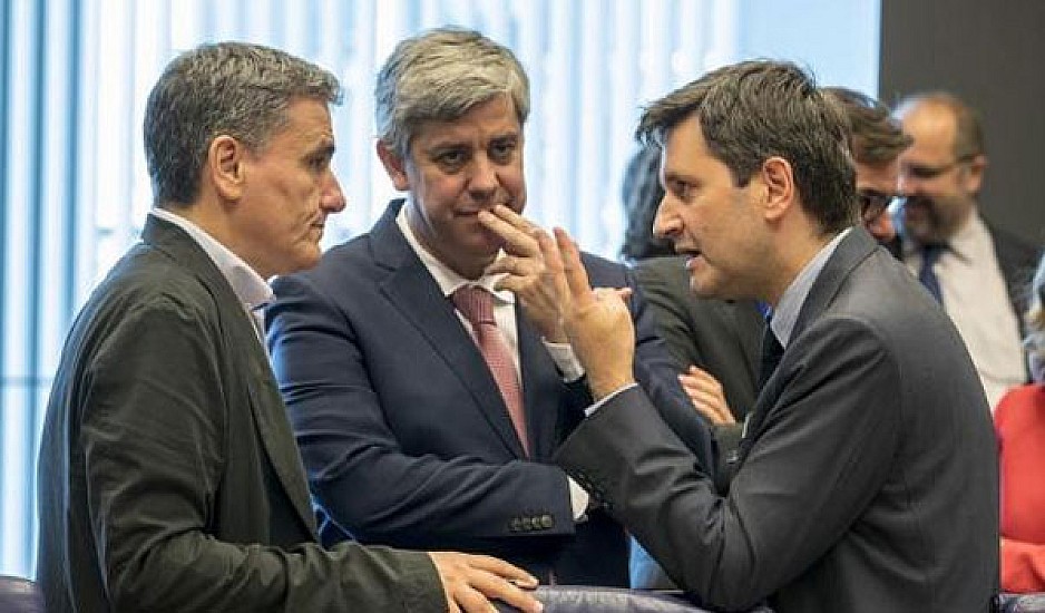 Ο διεθνής Τύπος για τη συμφωνία στο Eurogroup: Η ελληνική κρίση τελειώνει εδώ