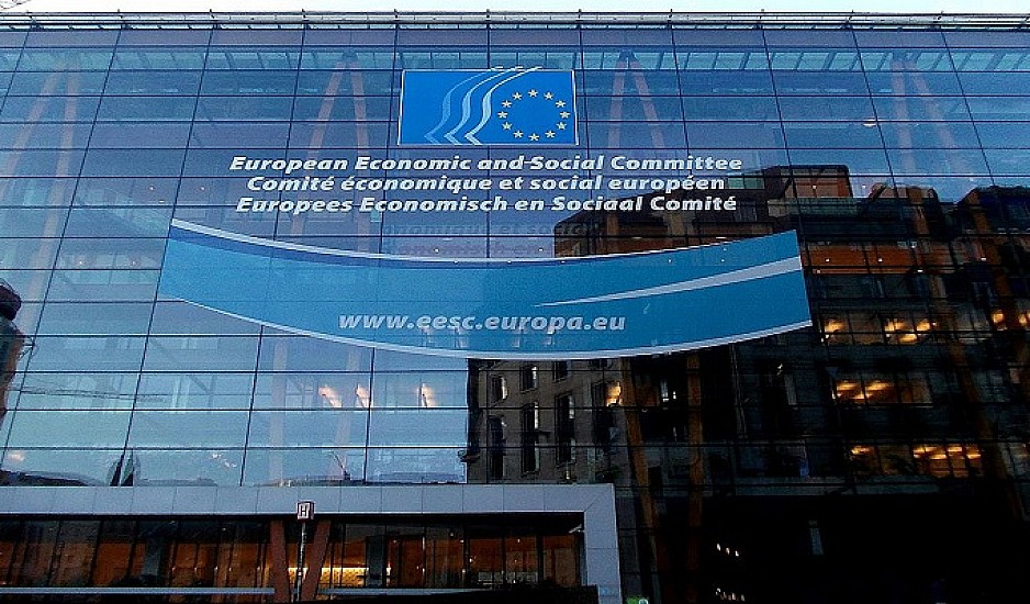 ΕΟΚΕ: Oι μισές επιχειρήσεις του τουρισμού θα κλείσουν σε 6 μήνες αν η ΕΕ δεν λάβει μέτρα
