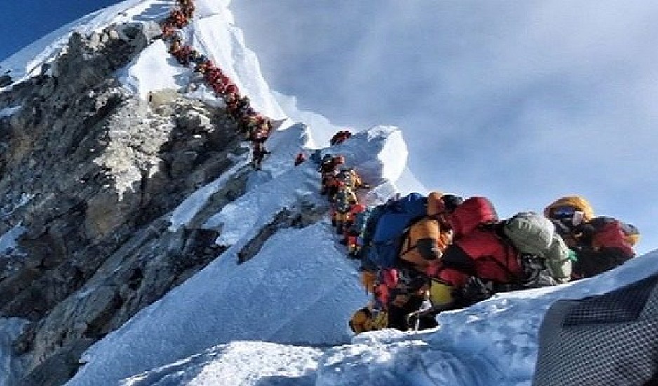 Έβερεστ: Και δέκατος ορειβάτης νεκρός σε δυο μήνες