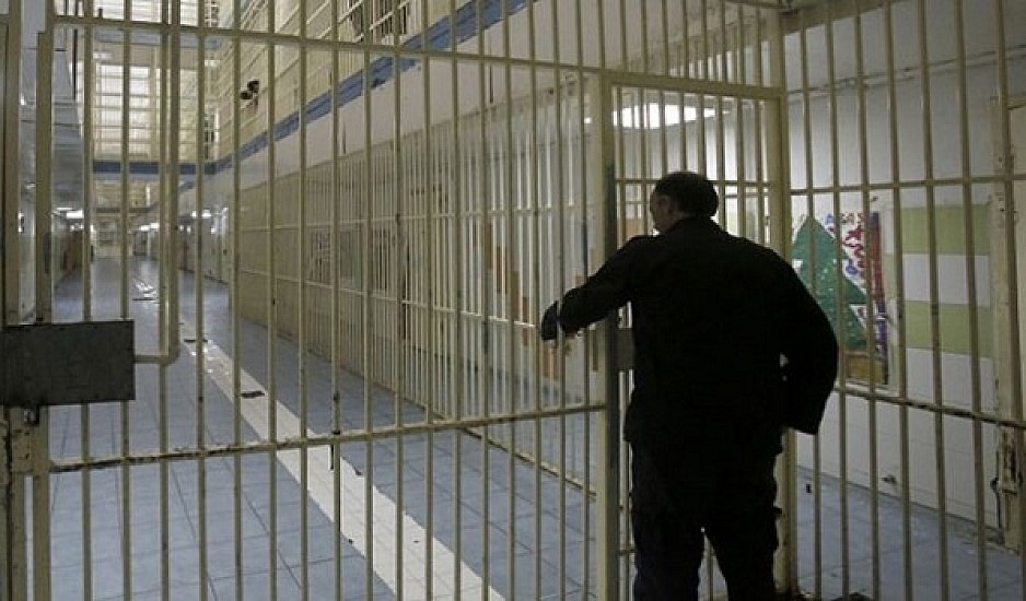 Σέρρες: Άγρια συμπλοκή με τραυματίες μεταξύ κρατουμένων στις φυλακές Νιγρίτας