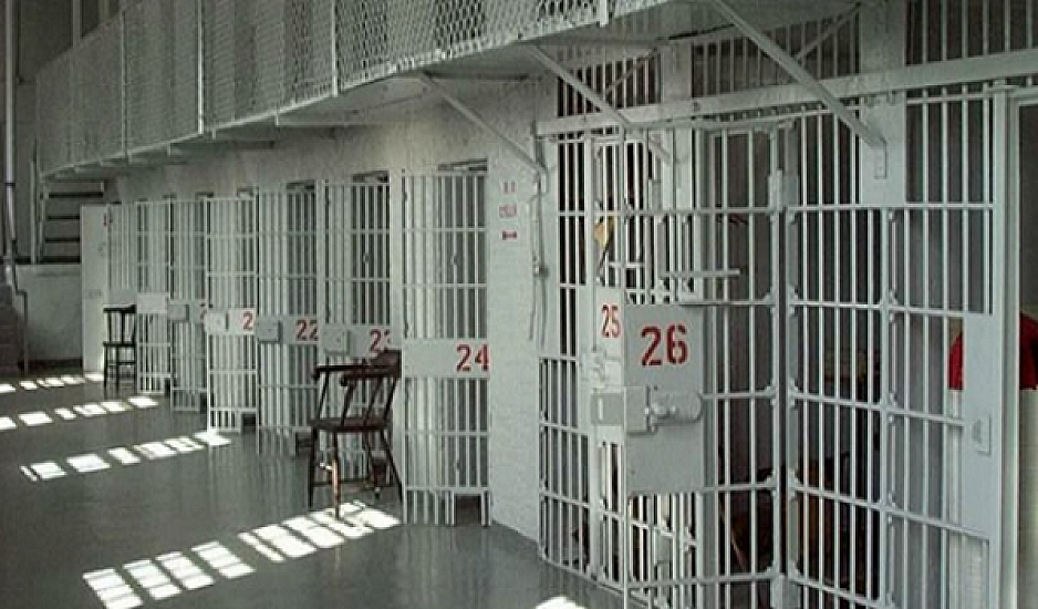 Άγρια συμπλοκή με τραυματίες στις φυλακές Δομοκού