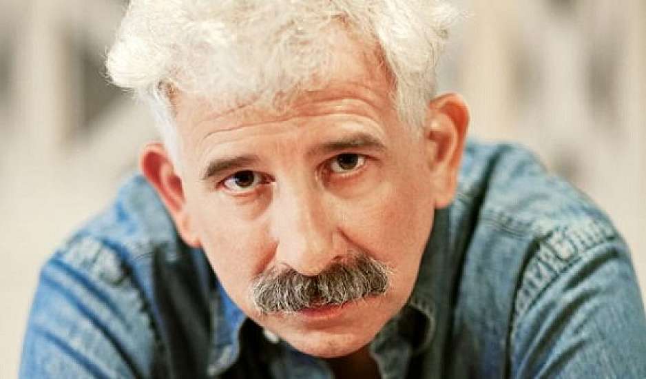 Πέτρος Φιλιππίδης: «Ζαλίζομαι, δεν με κρατάνε τα πόδια μου» – Διακόπηκε η απολογία του