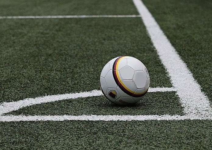 Premier League: Στο +3 η Τσέλσι, γκέλα η Λίβερπουλ και ήττα η Μάντσεστερ Σίτι