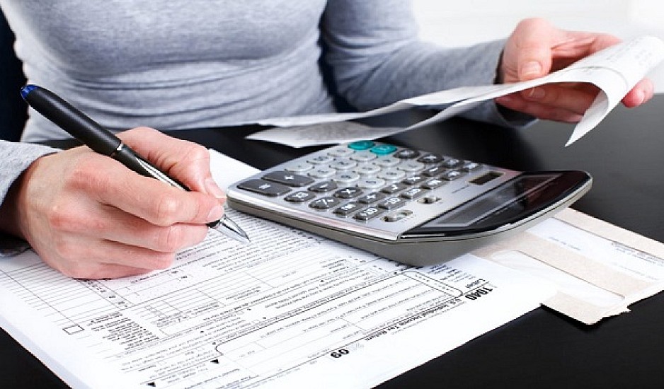 Παράταση για τις φορολογικές δηλώσεις έως 28 Αυγούστου – Τι αλλάζει στην πληρωμή του φόρου εισοδήματος