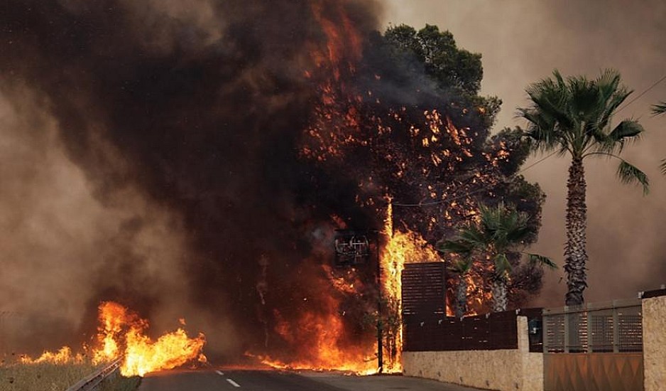 Φωτιά στη Βαρυμπόμπη: Πέθανε εγκαυματίας – Κατέληξε μετά από 38 ημέρες στη ΜΕΘ