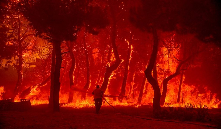 Πυρκαγιές στην Ευρώπη: Κάηκε η δεύτερη μεγαλύτερη έκταση στα χρονικά