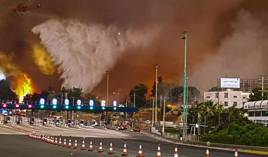 Κλειστή η Αθηνών - Λαμίας: Πώς κινούνται ΙΧ και φορτηγά