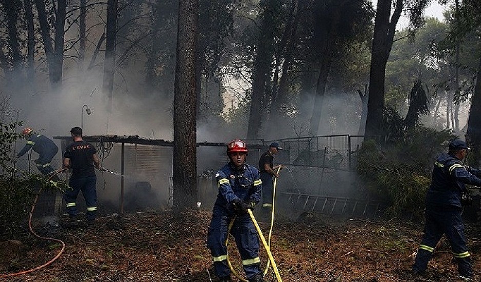 Αχαϊα: Φωτιά στη Ζήρια – Πληροφορίες για εκκένωση οικισμού