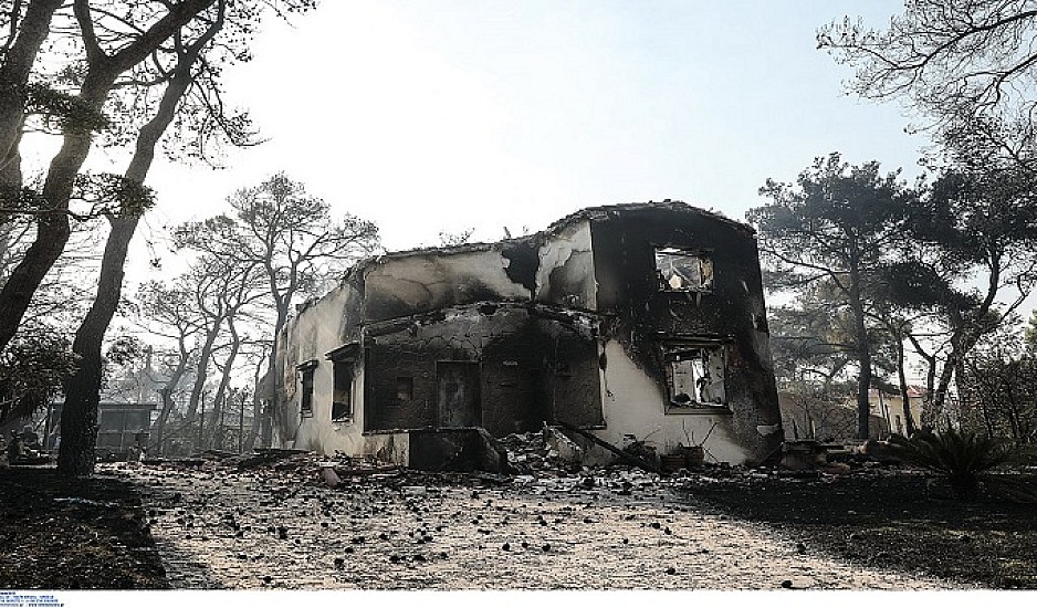 Πυρκαγιές: Ολοκληρώθηκαν οι έλεγχοι των κτιρίων - 408 οι επικίνδυνες κατοικίες
