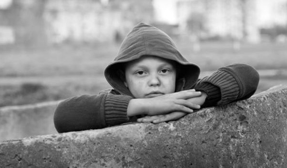 Ένα στα επτά παιδιά ζει σε συνθήκες φτώχειας