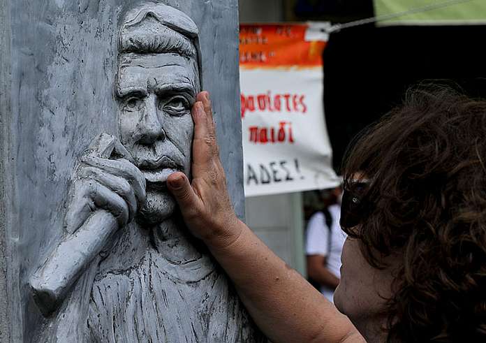 Μάγδα Φύσσα για τους Σπαρτιάτες στη Βουλή: «Να τους χαίρεστε – Θα μάς βρουν απέναντί τους»